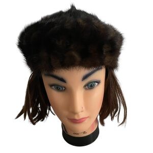 Vintage  Elegant Black and Brown Mink Fur Hat